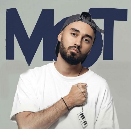 Мот